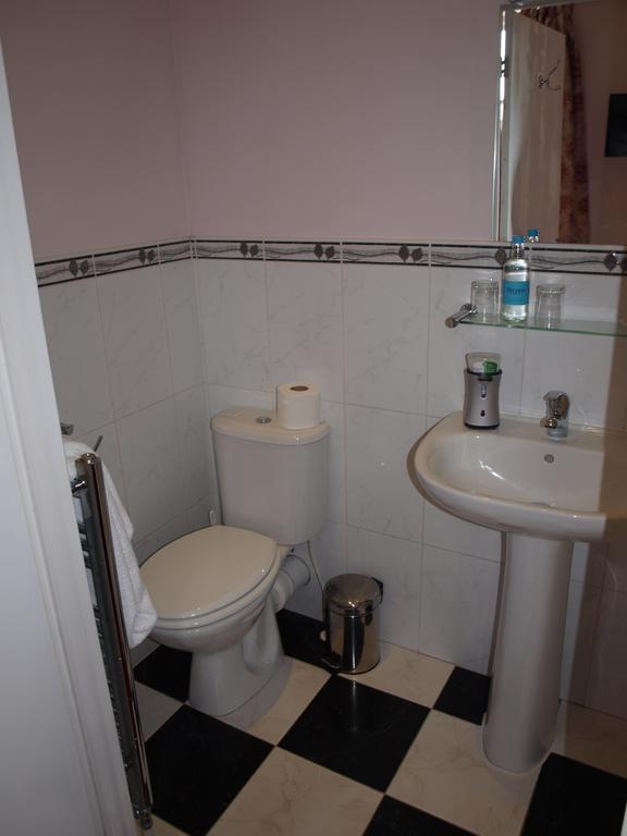 Manor Inn Galmpton Cameră foto